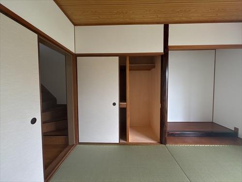 1階　和室　収納