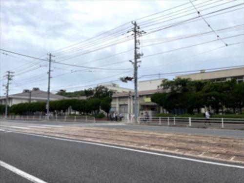 広島市立江波中学校810ｍ