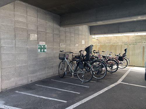 駐輪場・バイク置き場