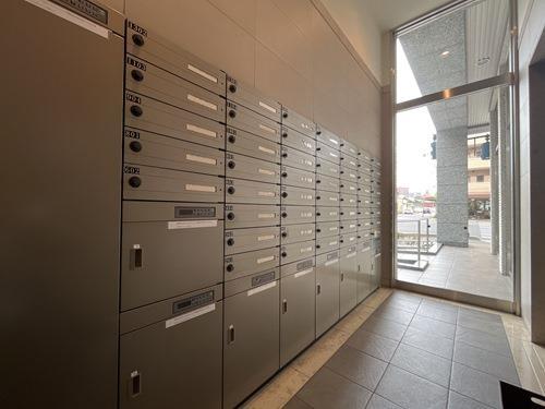 集合郵便受け・宅配BOX