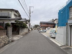 前面道路（2026年1月撮影）