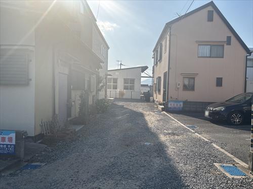 前面道路②（2026年2月撮影）