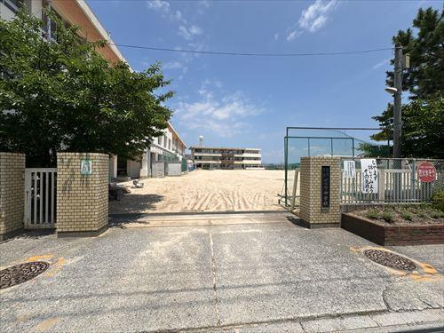 廿日市市立廿日市中学校　740ｍ