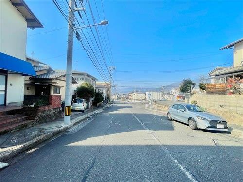 2026年2月撮影　前面道路