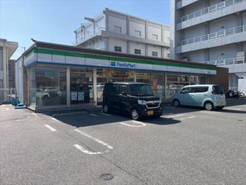 ファミリーマート海老園店310ｍ