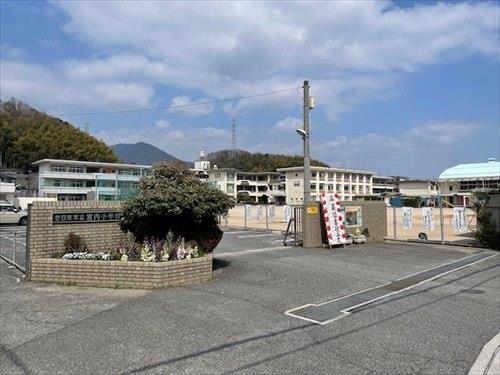 廿日市市立宮内小学校