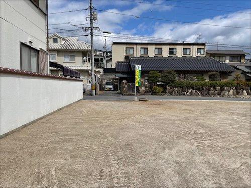 敷地南西側から撮影