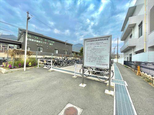 七軒茶屋駅自転車置き場