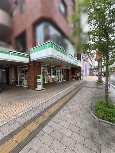 ファミリーマート五日市コイン通店220m