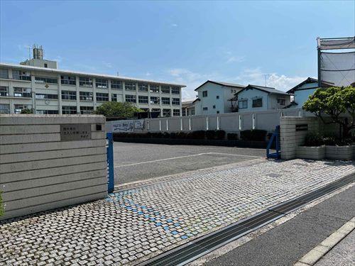 広島市立五日市南中学校(640ｍ)