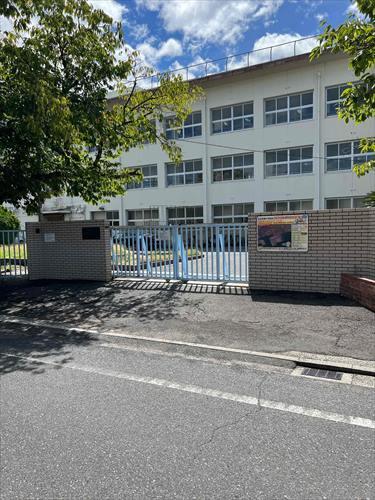 広島市立五日市南小学校(340ｍ)