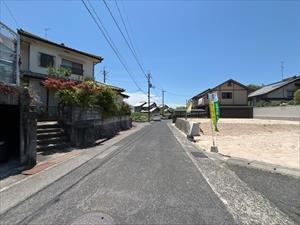 前面道路（2026年5月撮影）