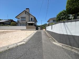 前面道路（2026年5月撮影）