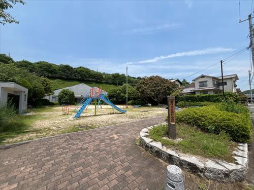 薬師ヶ丘第七公園　約30ｍ