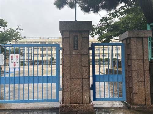 広島市立草津小学校450ｍ