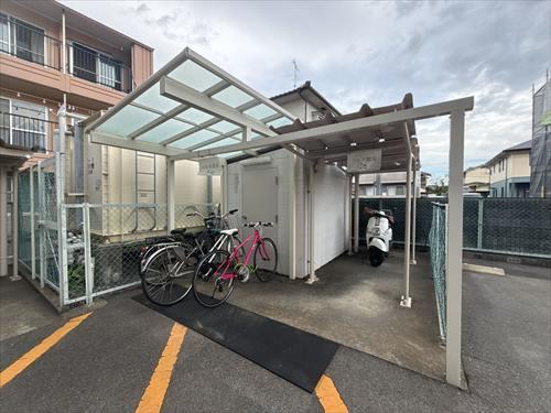 バイク置場