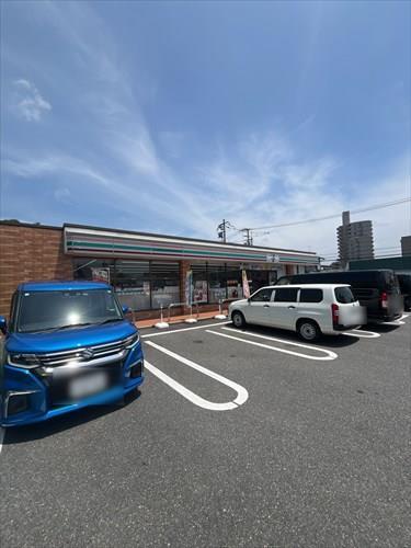 セブンイレブン緑井3丁目店まで600m セブンイレブン緑井3丁目店まで600m