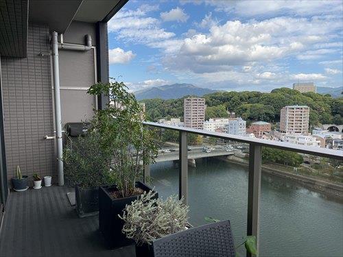 南東側バルコニー②