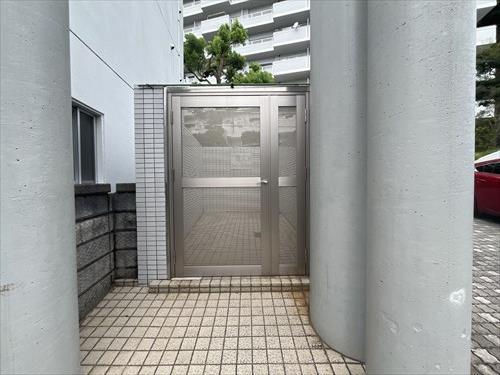 ゴミ置き場
