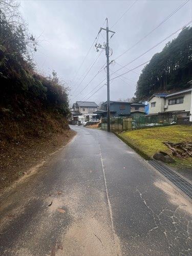 北東側前面道路