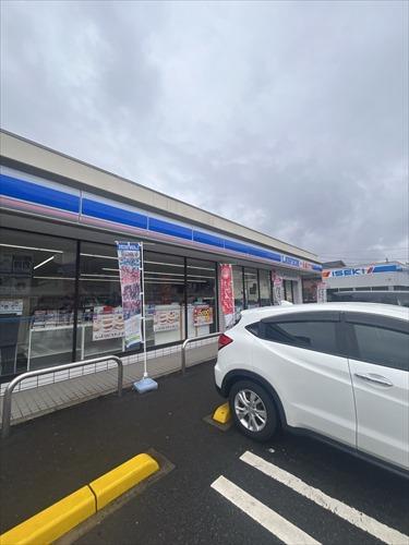 ローソン・ポプラ可部南原店まで2590m