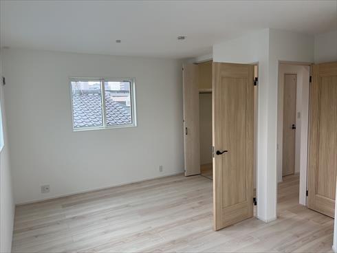 3階：洋室10.4帖