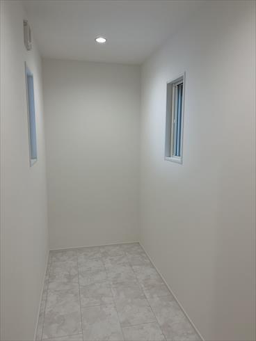 1階：ランドリールーム