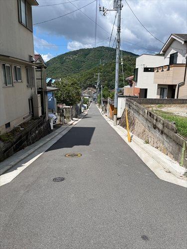 北東側道路