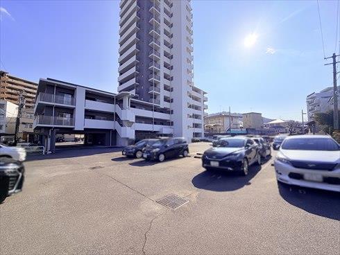 駐車場（2026年2月撮影）