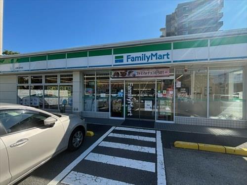 ファミリーマート北新地店まで1490ｍ