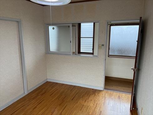 2階：洋室約6帖