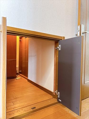 ダイニングキッチン～廊下収納