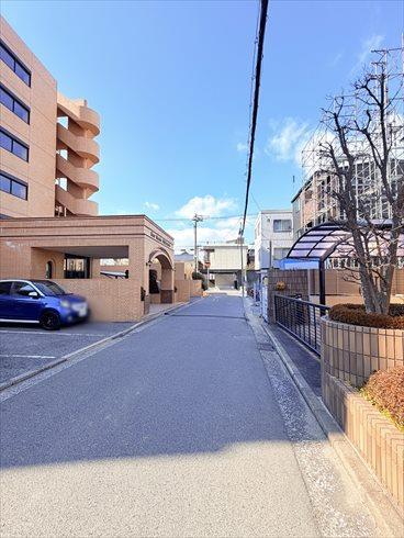 前面道路（2026年2月撮影）