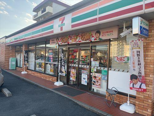 セブンイレブン広島青崎店まで1760m セブンイレブン広島青崎店まで1760m