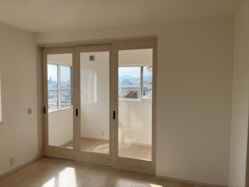 2階：サンルーム3.3帖