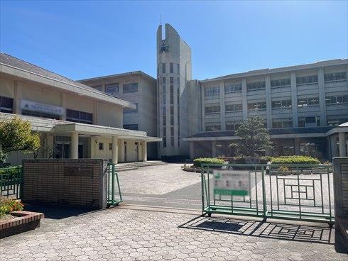 広島市立城山北中学校まで徒歩25分