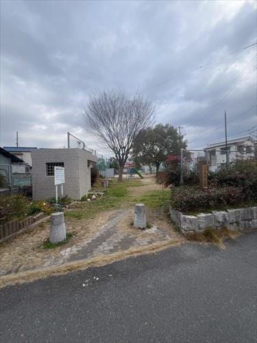 口田南第一公園まで440m