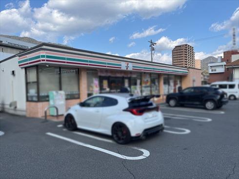 セブンイレブン広島長楽寺店まで徒歩10分