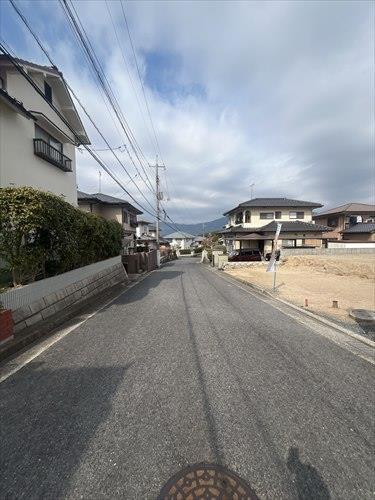 前面道路（2026年2月撮影）