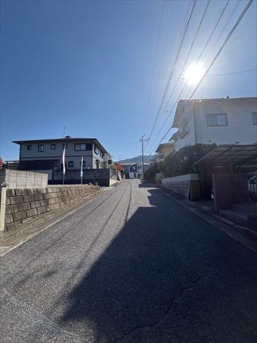 前面道路（西側から撮影）