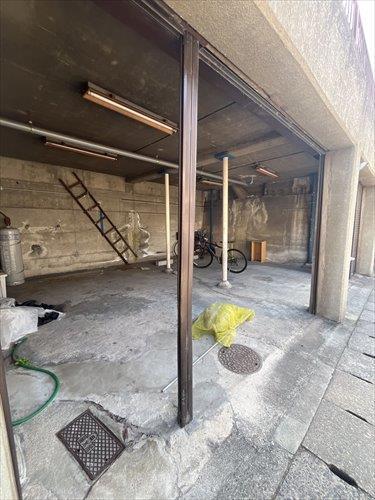 車庫・ガレージ部分 車庫・ガレージ部分