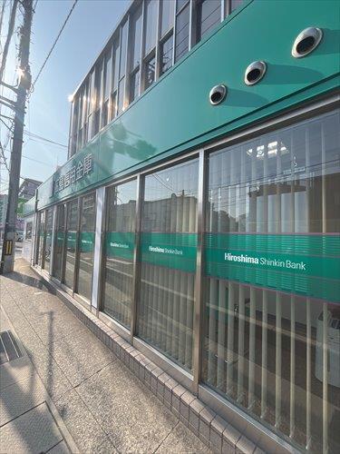 広島信用金庫祇園支店迄510m