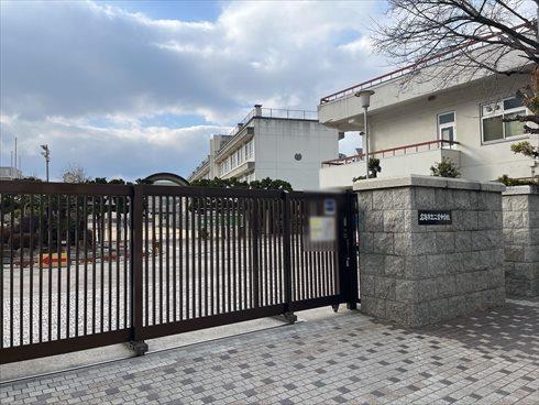 広島市立二葉中学校まで徒歩40分