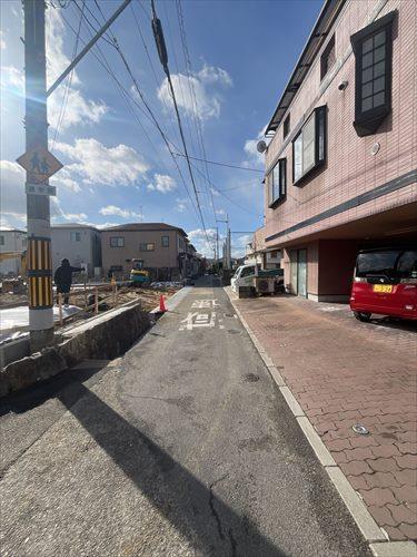 前面道路（2026年1月撮影）