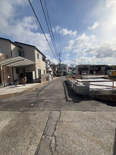 北側前面道路（2026年1月撮影）