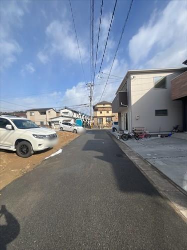 東側位置指定道路（私道）