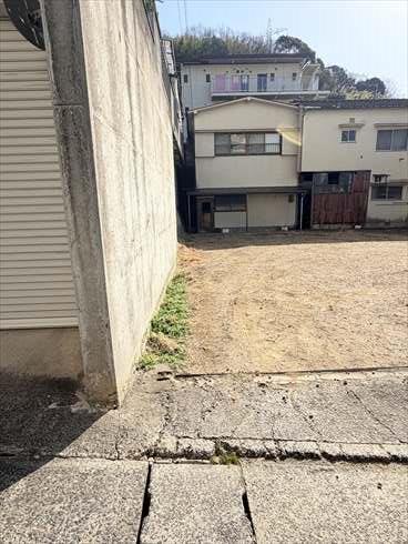 北東側隣地境界付近