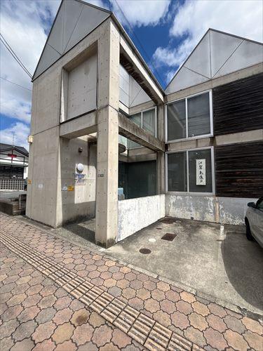 山野歯科医院迄330m