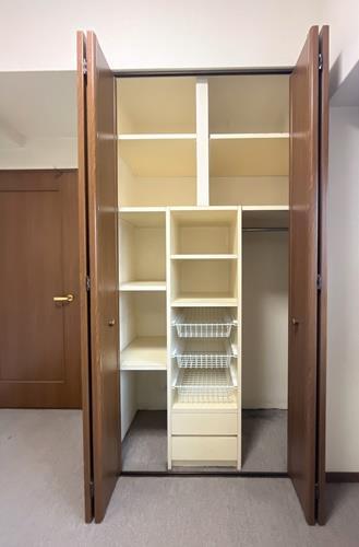 収納：洋室（約4.9帖）