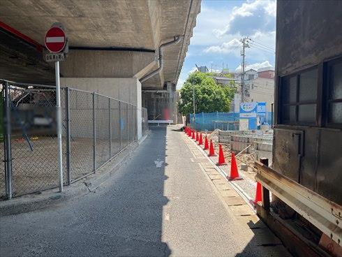 北側通路